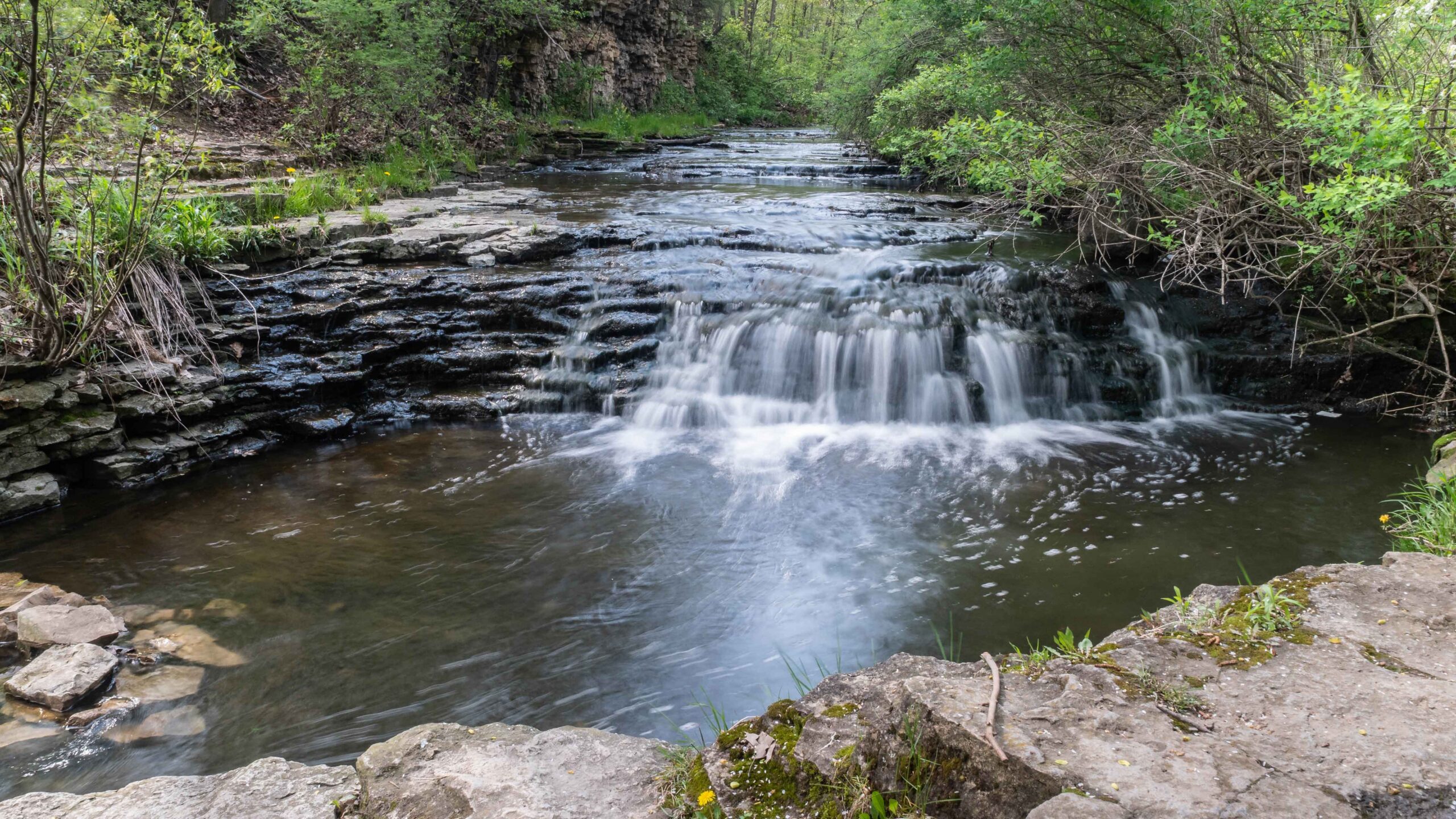 Smaller falls above Fekers Falls
